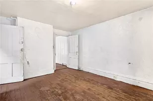 854 Suismon St, Pittsburgh, PA 15212 - Photo 9