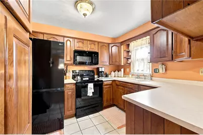 338 Evergreen Dr, East Huntington, PA 15666 - Photo 5