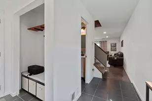 70 New London Ln, Oakmont, PA 15139 - Photo 3