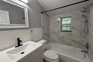 8181 Chaske St, Pittsburgh, PA 15147 - Photo 13