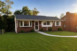 134 Connie Dr, Ross Twp, PA 15214 - Photo 17