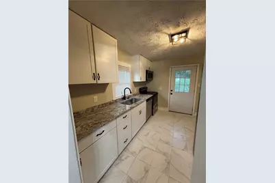 1585 Maple Dr, Hermitage, PA 16148 - Photo 15