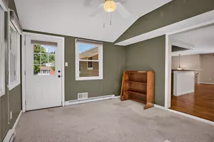 5936 Dublin Rd, Bethel Park, PA 15102 - Photo 23