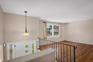 5936 Dublin Rd, Bethel Park, PA 15102 - Photo 7
