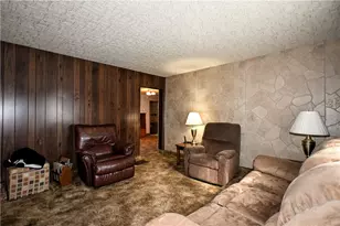 225 Fremont St, Clairton, PA 15025 - Photo 9
