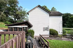 225 Fremont St, Clairton, PA 15025 - Photo 25