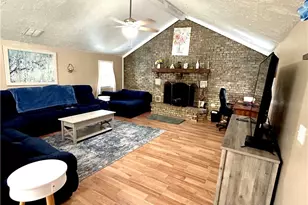 573 S Bank St, Derry Township, PA 15627 - Photo 7