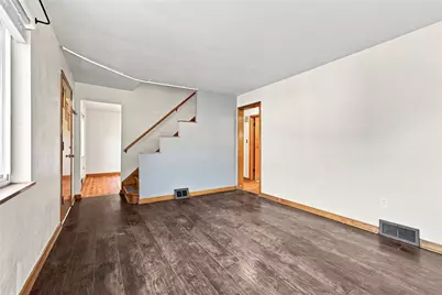 2467 Woodward Avenue, Pittsburgh, PA 15226 - Photo 7