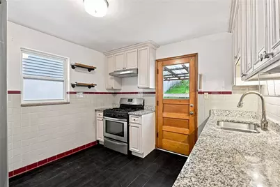 2467 Woodward Avenue, Pittsburgh, PA 15226 - Photo 11