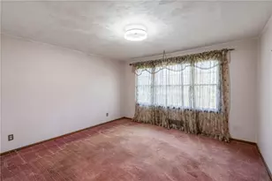 480 Roosevelt Rd, Kilbuck Twp, PA 15237 - Photo 9