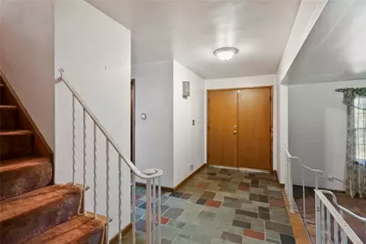 480 Roosevelt Road, Kilbuck Twp, PA 15237 - Photo 3