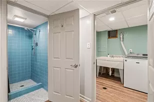 294 Hillcrest Cir, Ross Twp, PA 15237 - Photo 29