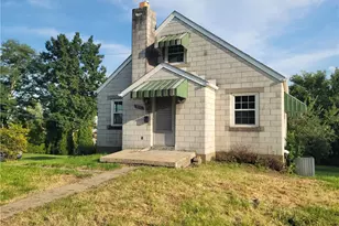 2634 Chambers St, Lower Burrell, PA 15068 - Photo 1