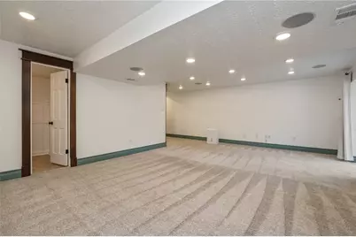 224 Lakeside Dr, Robinson Twp, PA 15136 - Photo 31