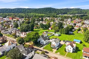 327 E Spring, Zelienople, PA 16063 - Photo 47