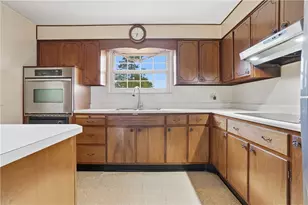 1210 Mt Pleasant Rd, South Huntington, PA 15089 - Photo 7