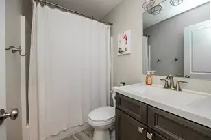 211 Spring Blossom Cir, Chippewa Township, PA 15010 - Photo 39