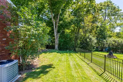 1282 Old Meadow Rd, Pittsburgh, PA 15241 - Photo 43