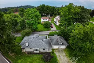 3855 Mt Royal Blvd, Hampton, PA 15101 - Photo 9