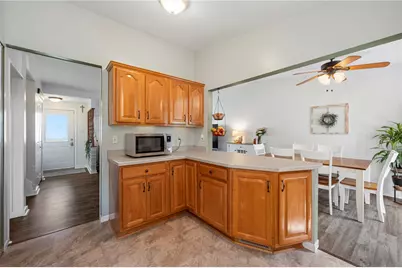 217 Scottsdale Dr, Coraopolis, PA 15108 - Photo 9