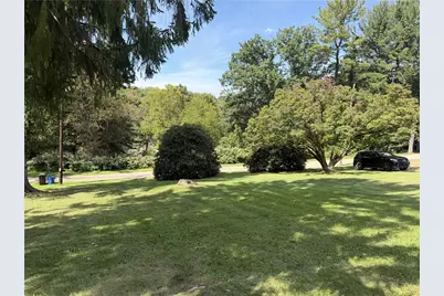 311 Whitetail Ln, Hempfield Township, PA 15601 - Photo 3