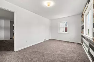 2869 Hemlock St, Bethel Park, PA 15102 - Photo 17