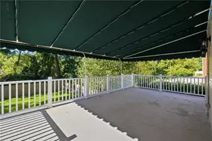 1227 Circle Dr, Pittsburgh, PA 15221 - Photo 9