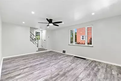 1227 Circle Dr, Pittsburgh, PA 15221 - Photo 17