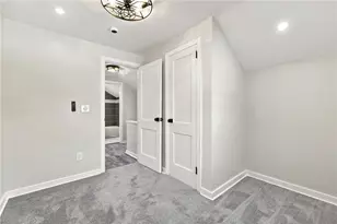 1227 Circle Dr, Pittsburgh, PA 15221 - Photo 33