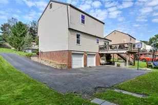3523 Woodlake Dr, West Deer, PA 15101 - Photo 25