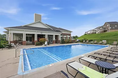 4010 Crown Dr, South Park, PA 15129 - Photo 35