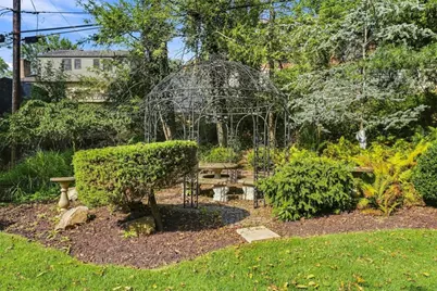 109 Briar Meadows Dr, Pittsburgh, PA 15216 - Photo 43