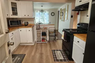 7857 Thon Dr, Pittsburgh, PA 15147 - Photo 7