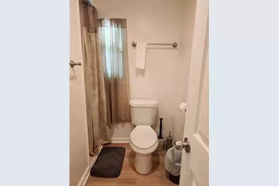 7857 Thon Dr, Pittsburgh, PA 15147 - Photo 17