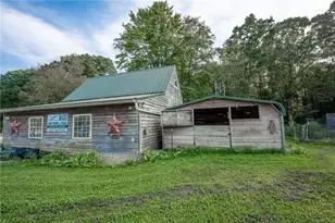 1512 Valley Rd, Green/Commdre/Prchse, PA 15724 - Photo 37