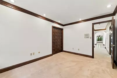 1803 S Villa Drive, Pittsburgh, PA 15044 - Photo 35