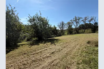 25 Gretna Rd, Chartiers, PA 15301 - Photo 1
