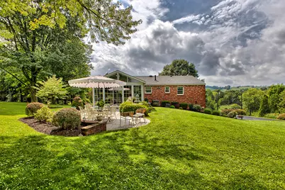313 Patterson Lane, Belle Vernon, PA 15012 - Photo 3