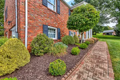 313 Patterson Lane, Belle Vernon, PA 15012 - Photo 9
