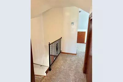 606 S 5th St, Youngwood, PA 15697 - Photo 19