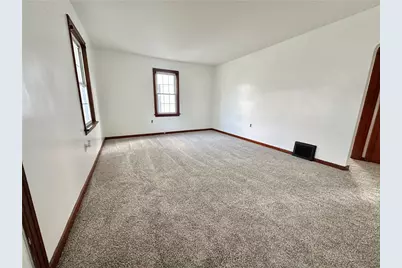606 S 5th St, Youngwood, PA 15697 - Photo 3