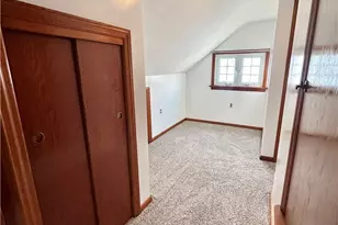 606 S 5th St, Youngwood, PA 15697 - Photo 25
