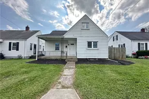 606 S 5th St, Youngwood, PA 15697 - Photo 1