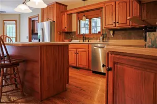 291 Woodland Dr, Wilmington Township, PA 16142 - Photo 7