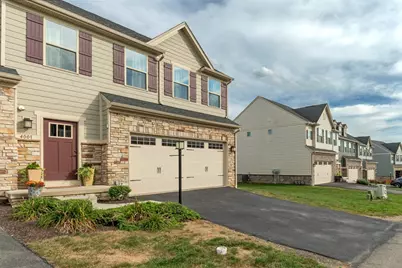 4001 Saint Andrews Ct, Penn Twp, PA 15644 - Photo 3