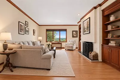606 Fairwinds Ct, Hempfield Township, PA 15601 - Photo 7