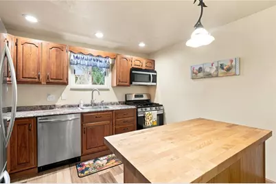 402 Hochberg Rd, Monroeville, PA 15146 - Photo 9