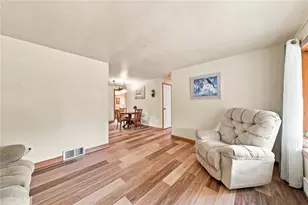 402 Hochberg Rd, Monroeville, PA 15146 - Photo 5