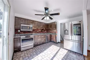 4308 Paradise Dr, West Deer, PA 15044 - Photo 7