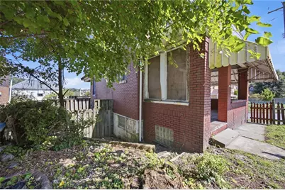 1300 Pine Hollow Rd, Stowe Township, PA 15136 - Photo 21